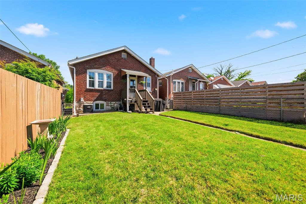 Lynne - Residential