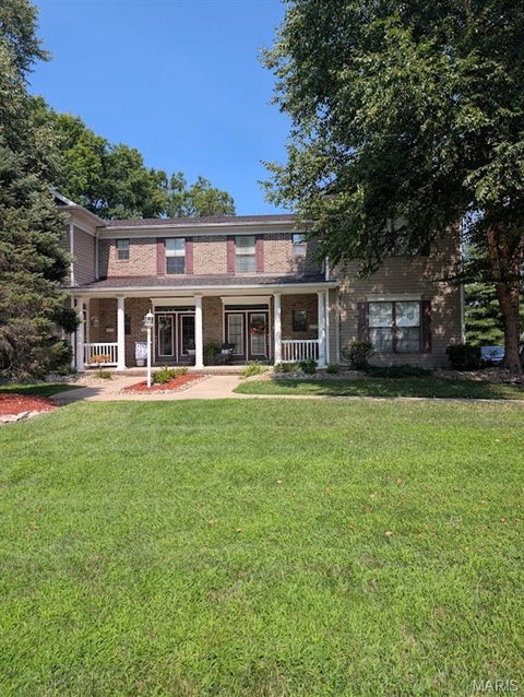 Photo of 5017 River Aire Drive S #3, Godfrey, IL 62035 (MLS # 26045890)