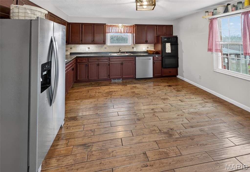 Rolling Hills - Residential