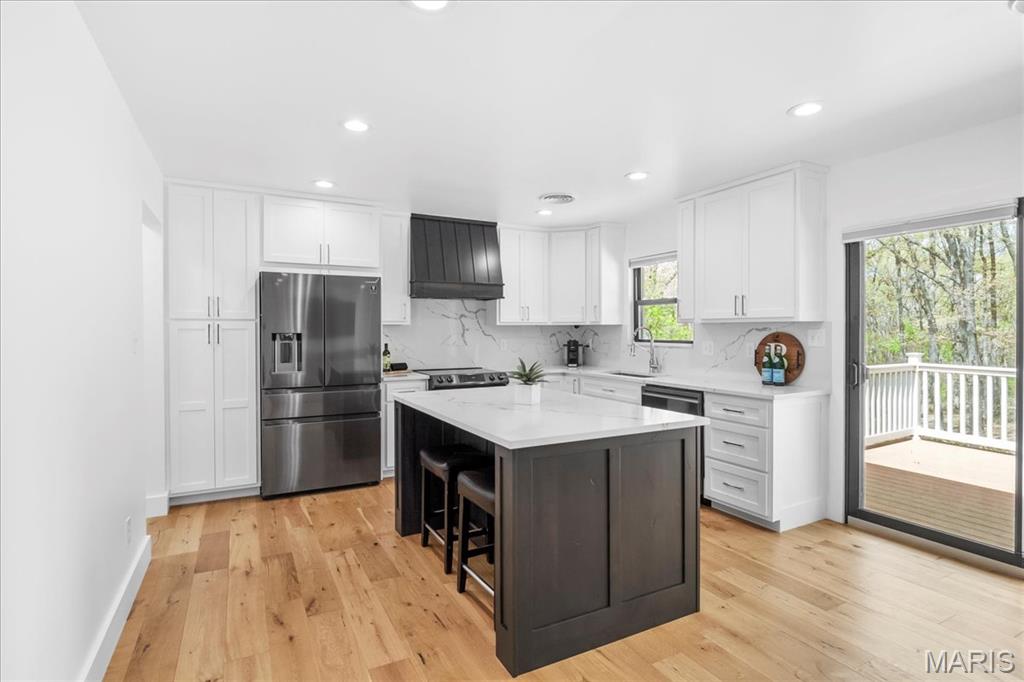 Country Hill Farm 02 - Residential