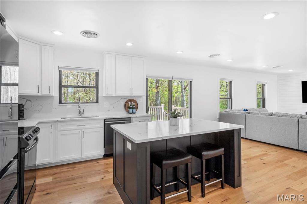 Country Hill Farm 02 - Residential