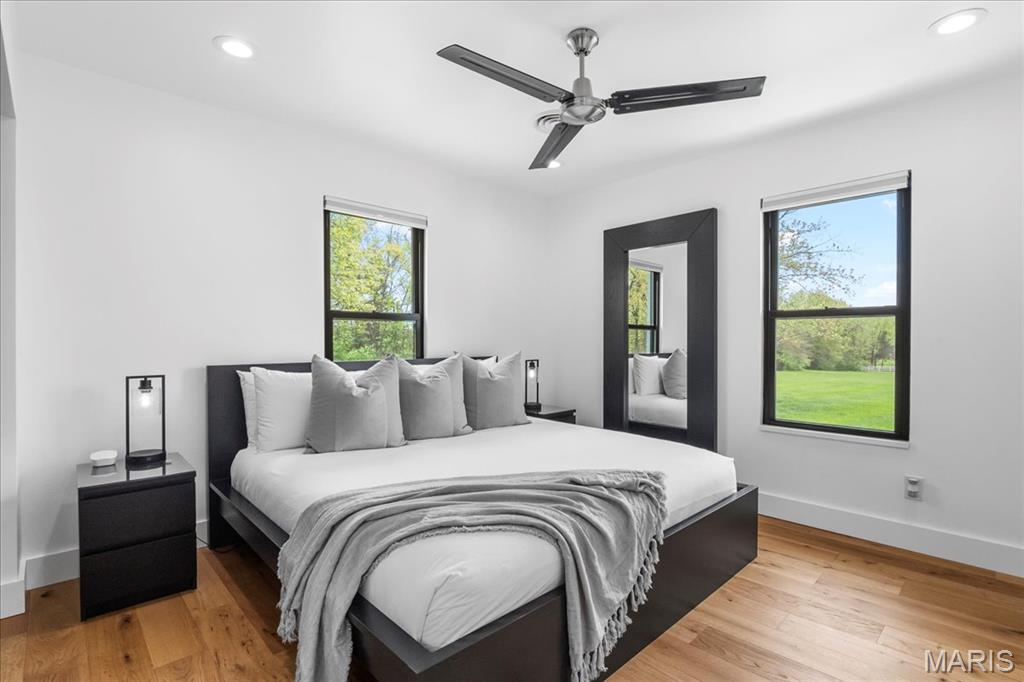 Country Hill Farm 02 - Residential