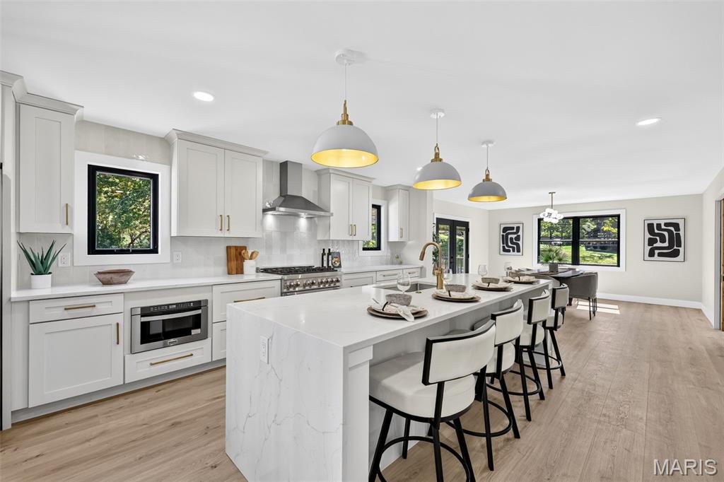 21 Balcon Estate