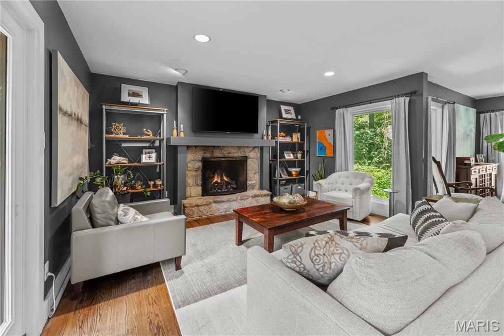 925 Mason Wood Drive