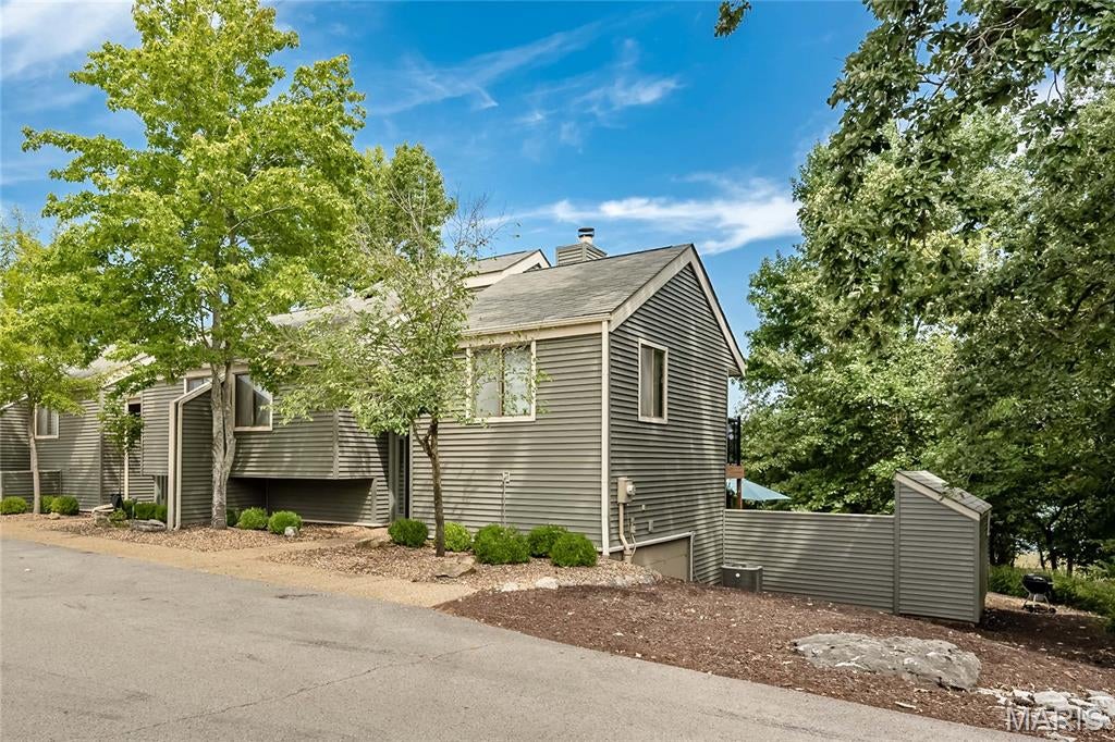 46 S Lionshead Drive