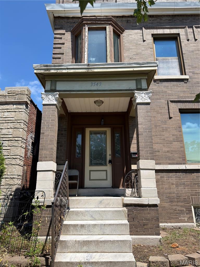3543 Humphrey Street