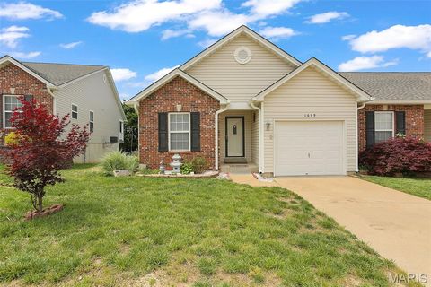 Photo of 1659 Vine School Road, Herculaneum, MO 63048 (MLS # 26031867)