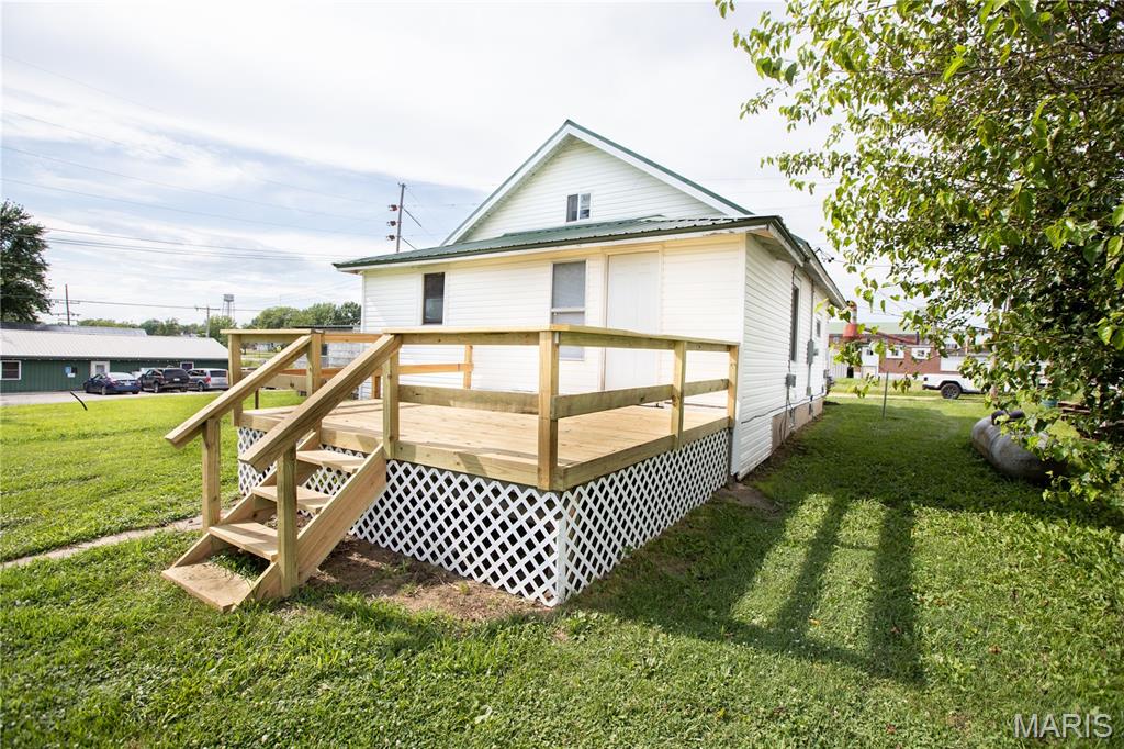 Bland, Missouri 65014, United States, 2 Bedrooms Bedrooms, ,1 BathroomBathrooms,Residential,Active,173855