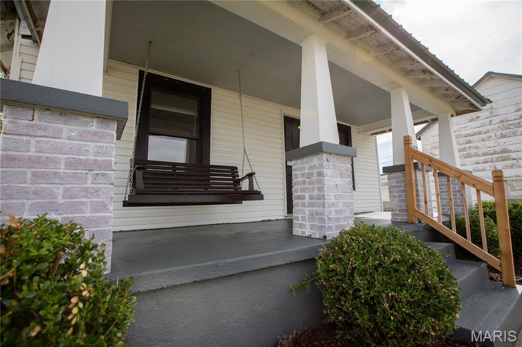 Bland, Missouri 65014, United States, 2 Bedrooms Bedrooms, ,1 BathroomBathrooms,Residential,Active,173855