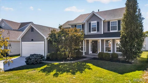 Photo of 255 Cheval Square Drive, Chesterfield, MO 63005 (MLS # 26058433)