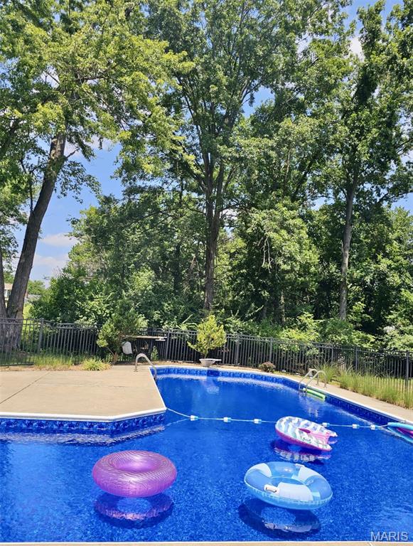 Meadowbrook Farm - Residential