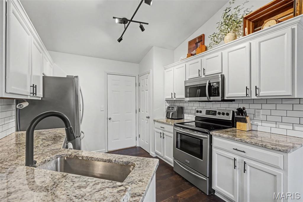 Winter Valley 01 - Residential