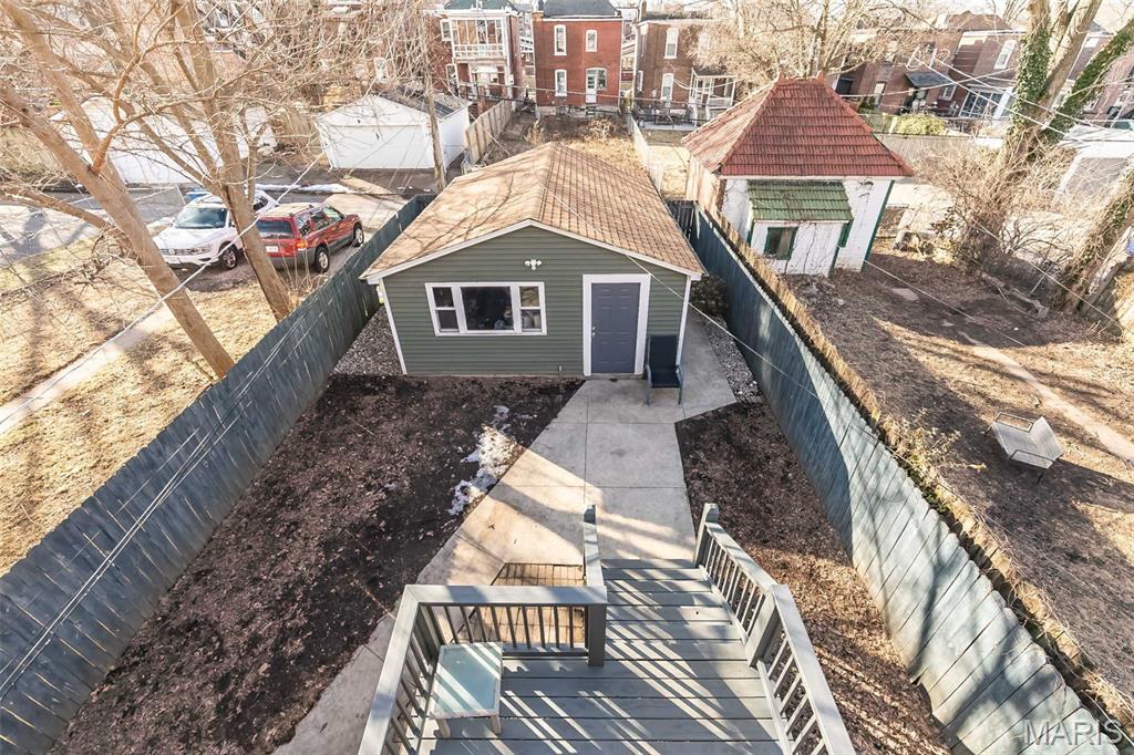 Russells Place Add - Residential