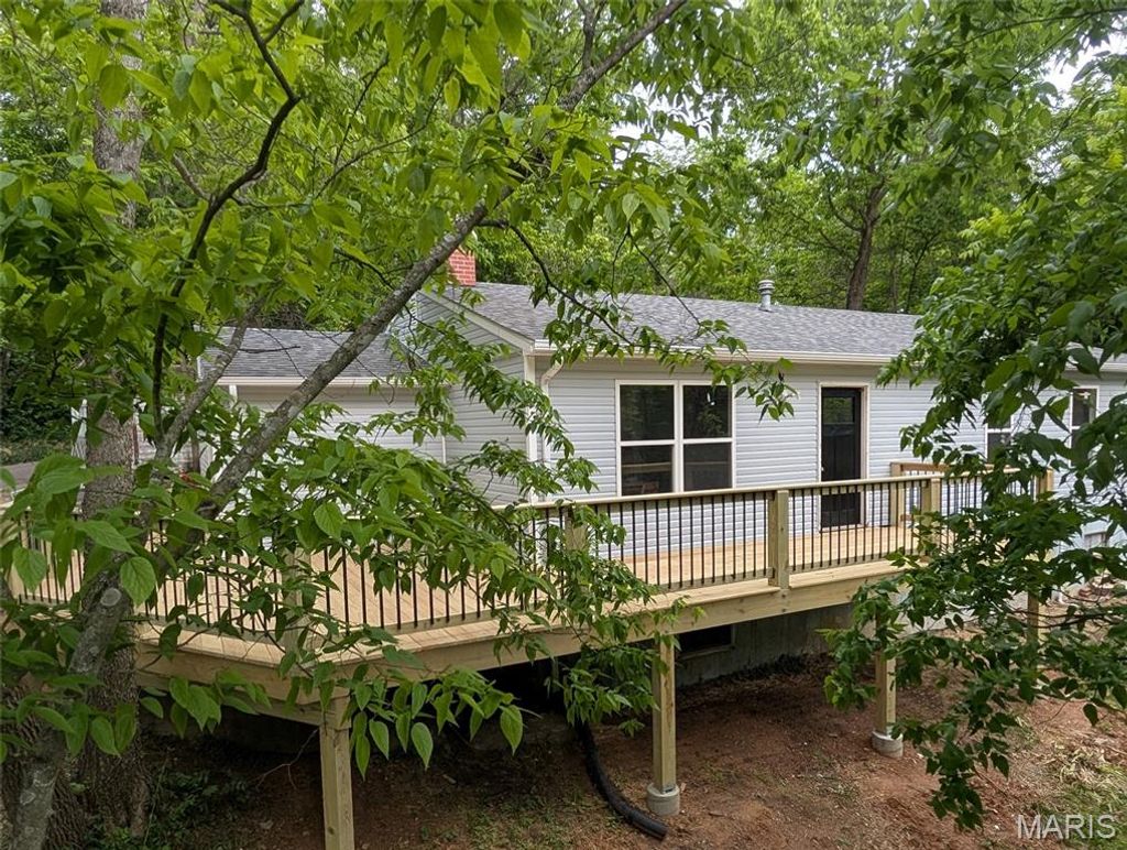 Photo of 601 Boyne Street, De Soto, MO 63020 (MLS # 26028874)