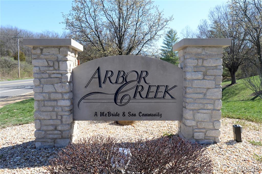 Arbor Creek Condo Seven - Residential