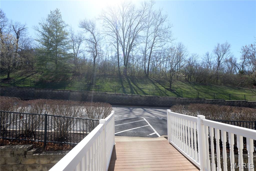 Arbor Creek Condo Seven - Residential