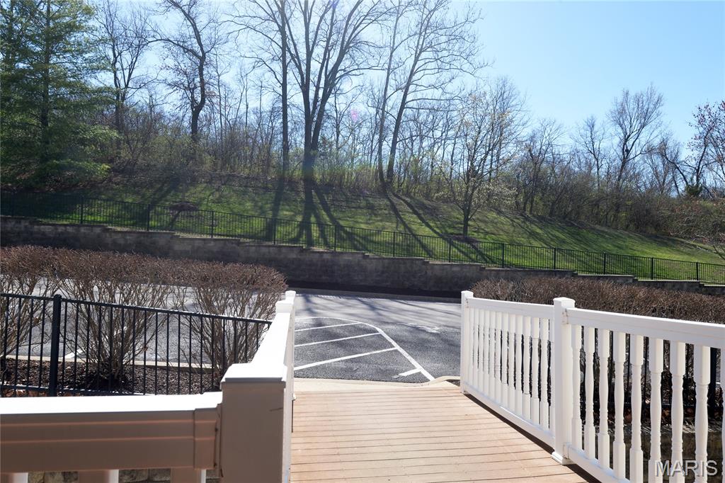 Arbor Creek Condo Seven - Residential