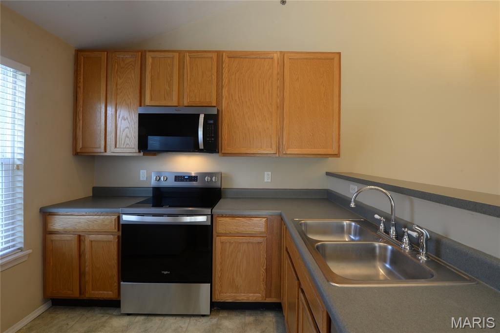 Arbor Creek Condo Seven - Residential