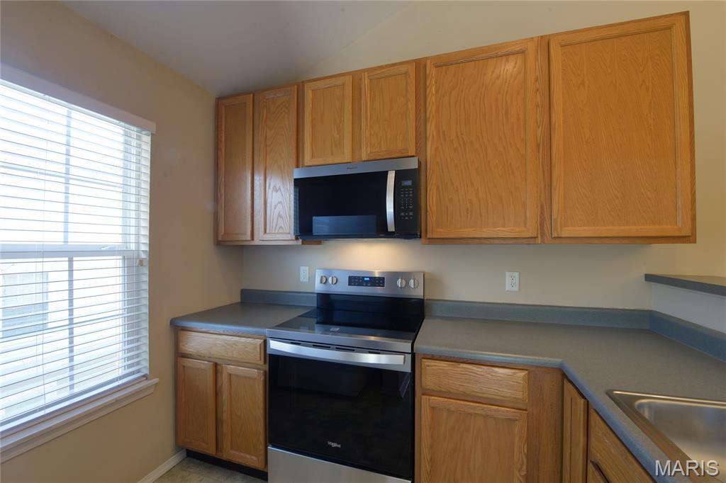 Arbor Creek Condo Seven - Residential