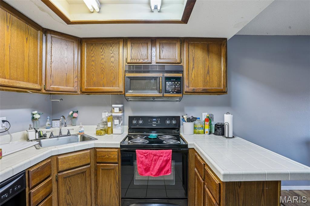 Heritage Garden Condos - Residential