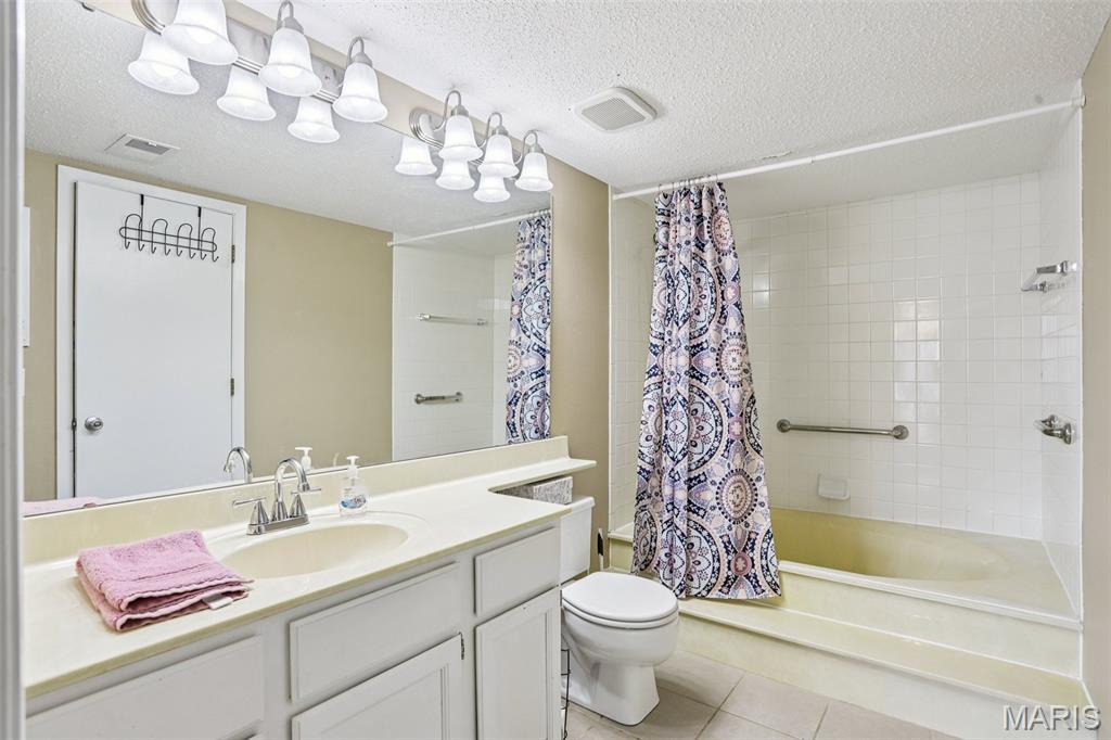 Heritage Garden Condos - Residential