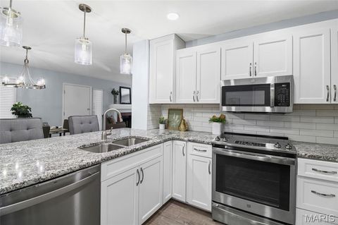 Tiny photo for 1872 Ridgeview Circle Drive, Ballwin, MO 63021 (MLS # 25072427)