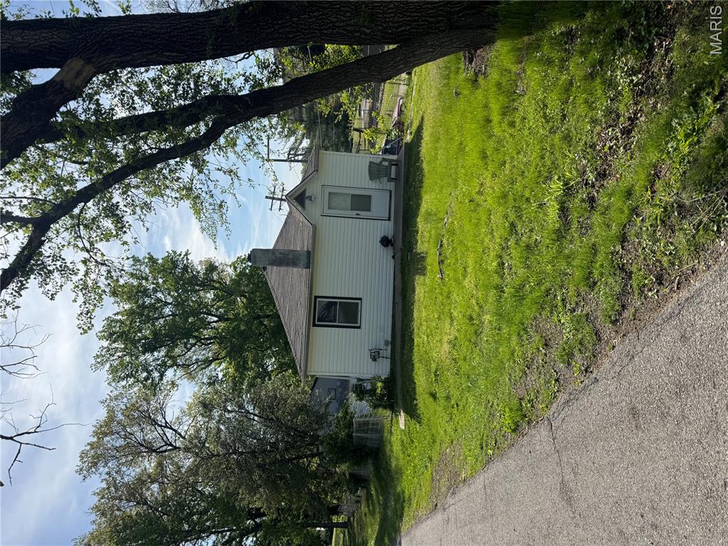 Florissant Road Terrace - Residential