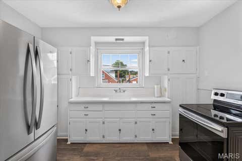 Tiny photo for 4327 Tyrolean Avenue, St Louis, MO 63116 (MLS # 26049092)