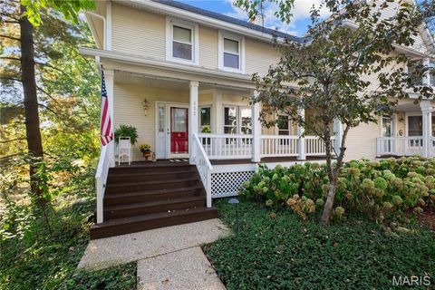 432 Reavis Place Webster Groves MO 63119