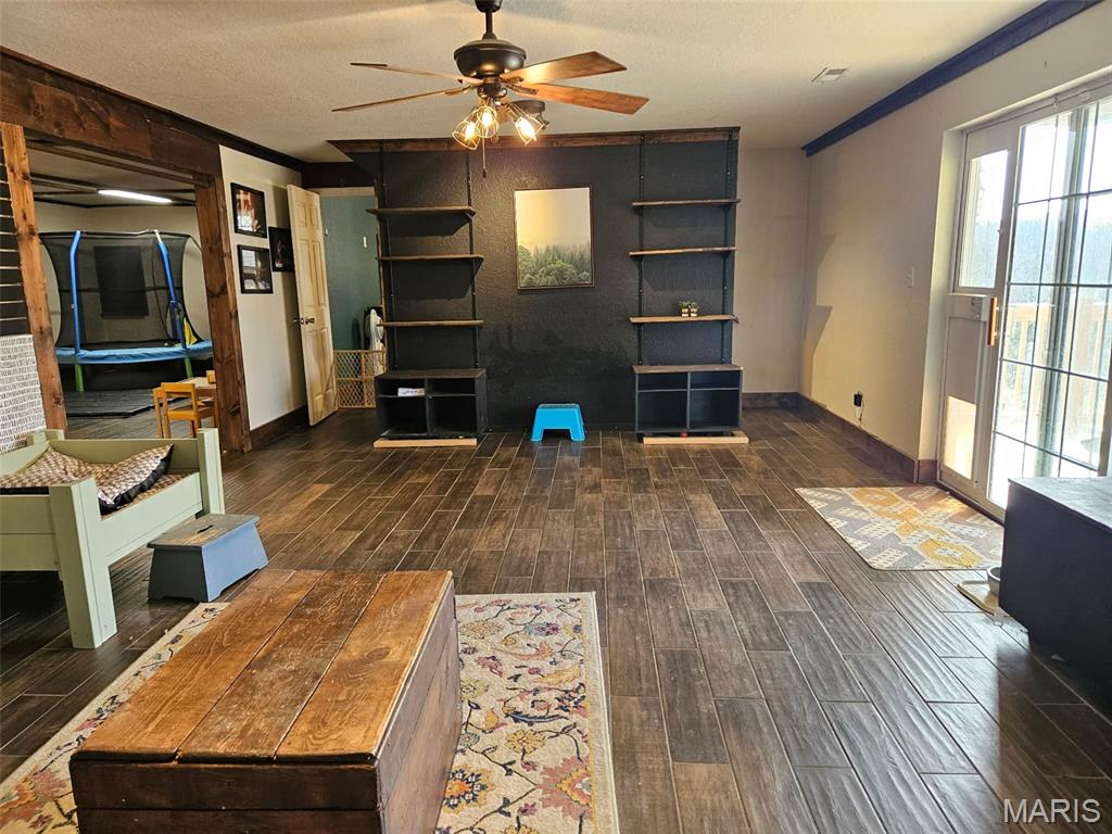 Crismon Dev - Residential