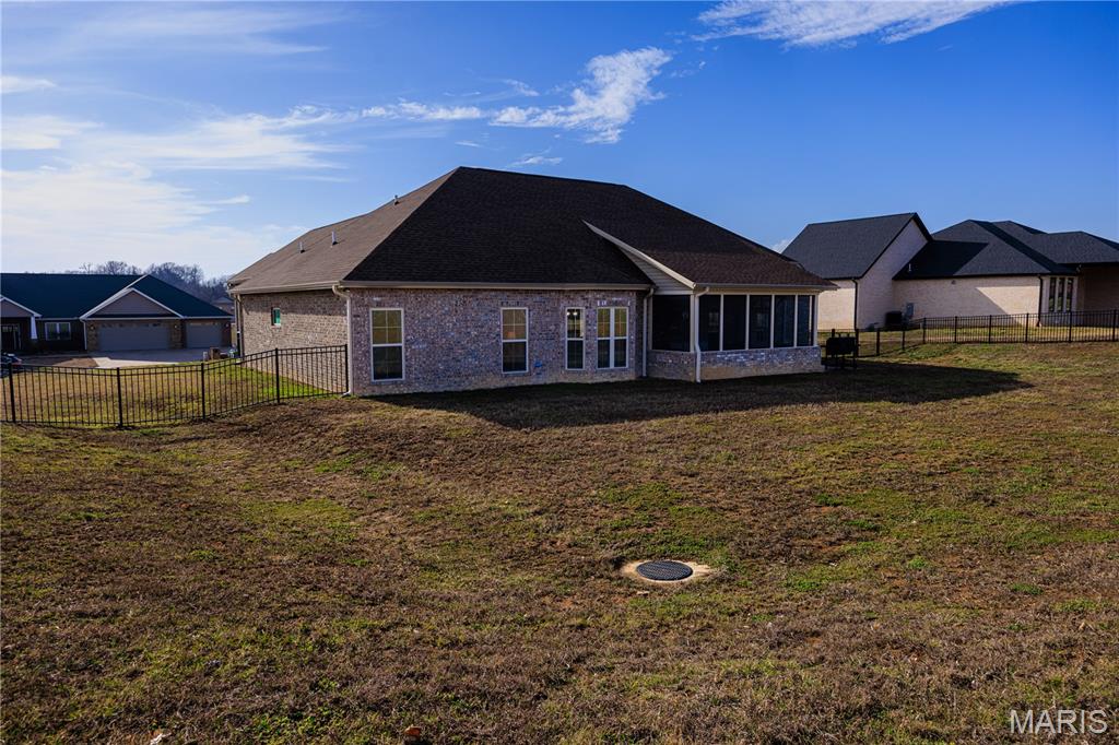 Warren Place - Residential