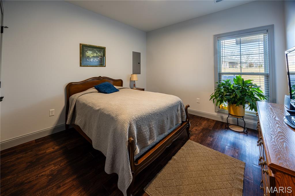 Warren Place - Residential