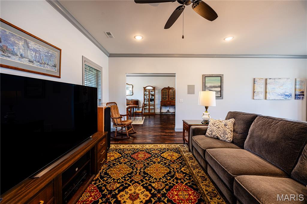 Warren Place - Residential