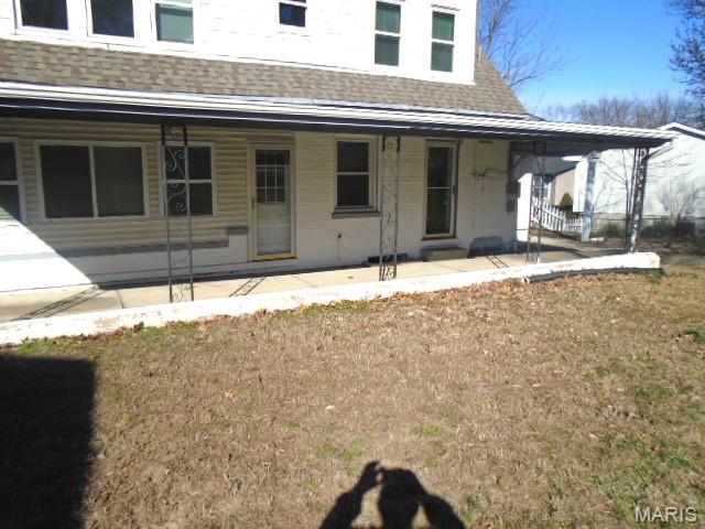 3820 N Barrington Court