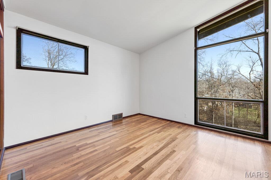 Ridgewood 4 - Residential Lease