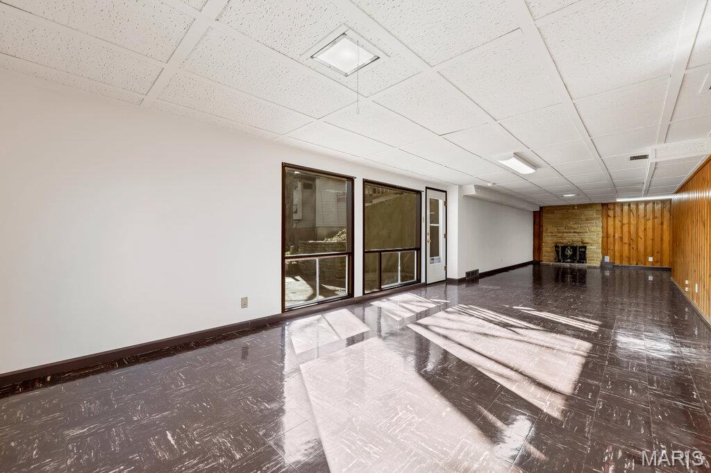 Ridgewood 4 - Residential Lease