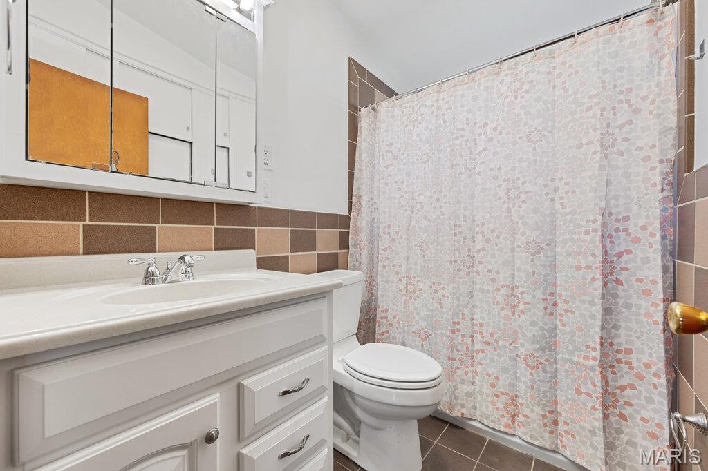 Ridgewood 4 - Residential Lease