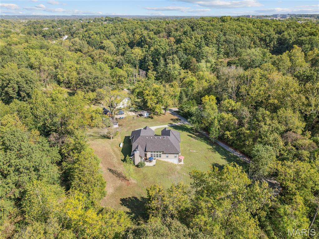 Hobbit Hollow - Residential