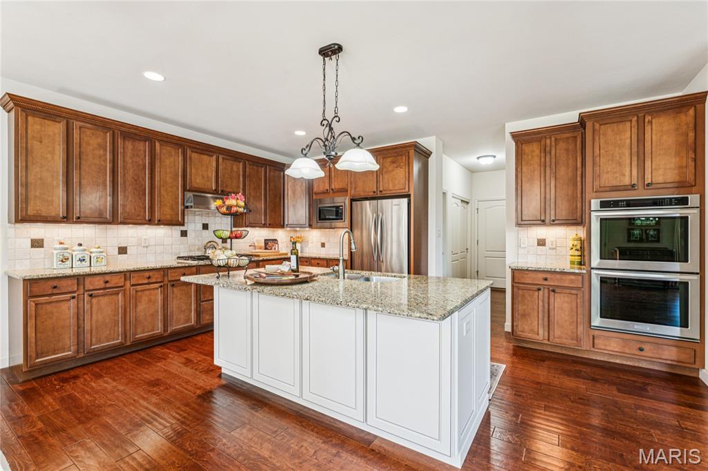 Hobbit Hollow - Residential