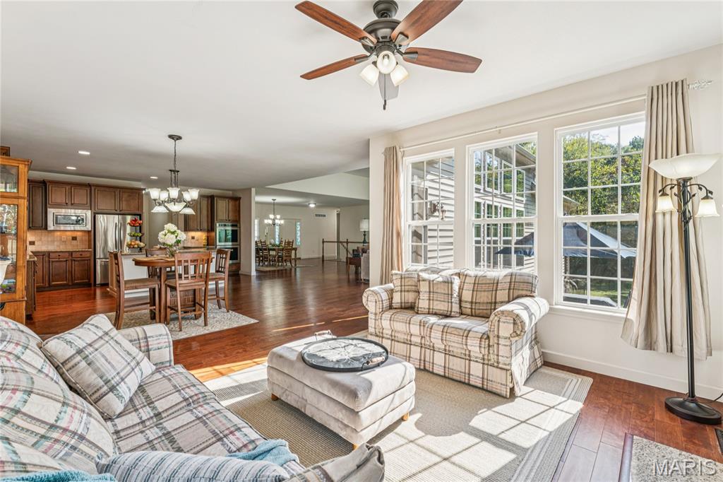 Hobbit Hollow - Residential