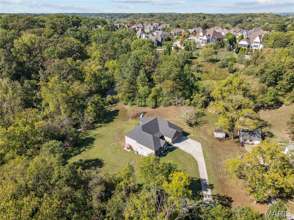 Hobbit Hollow - Residential