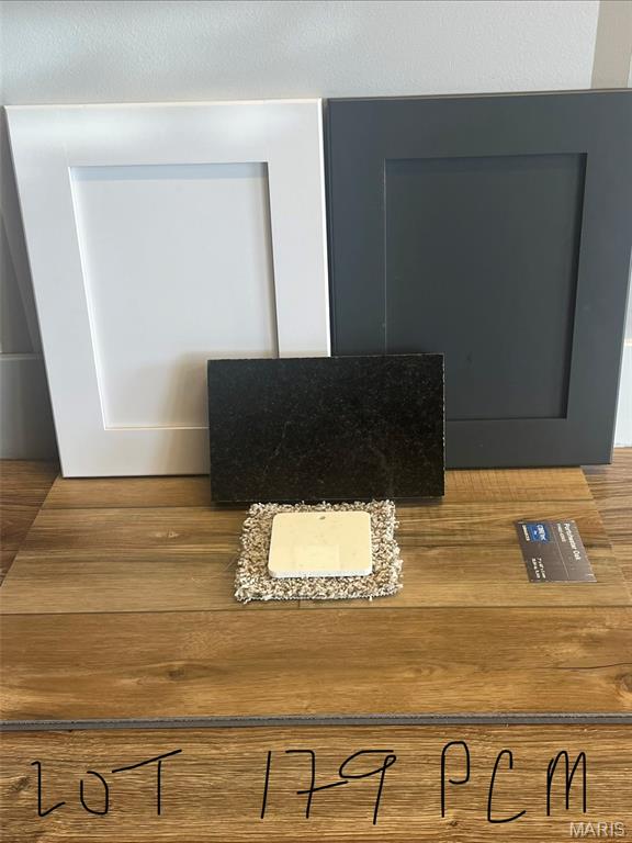 Peruque Creek Manor - Residential