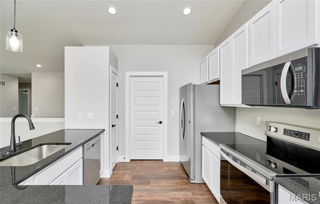 Peruque Creek Manor - Residential