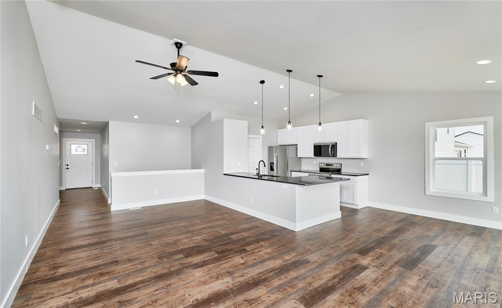 Peruque Creek Manor - Residential