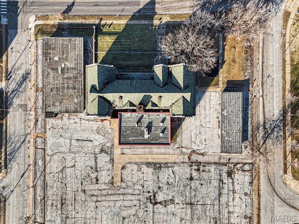 Woodland - Commercial Sale