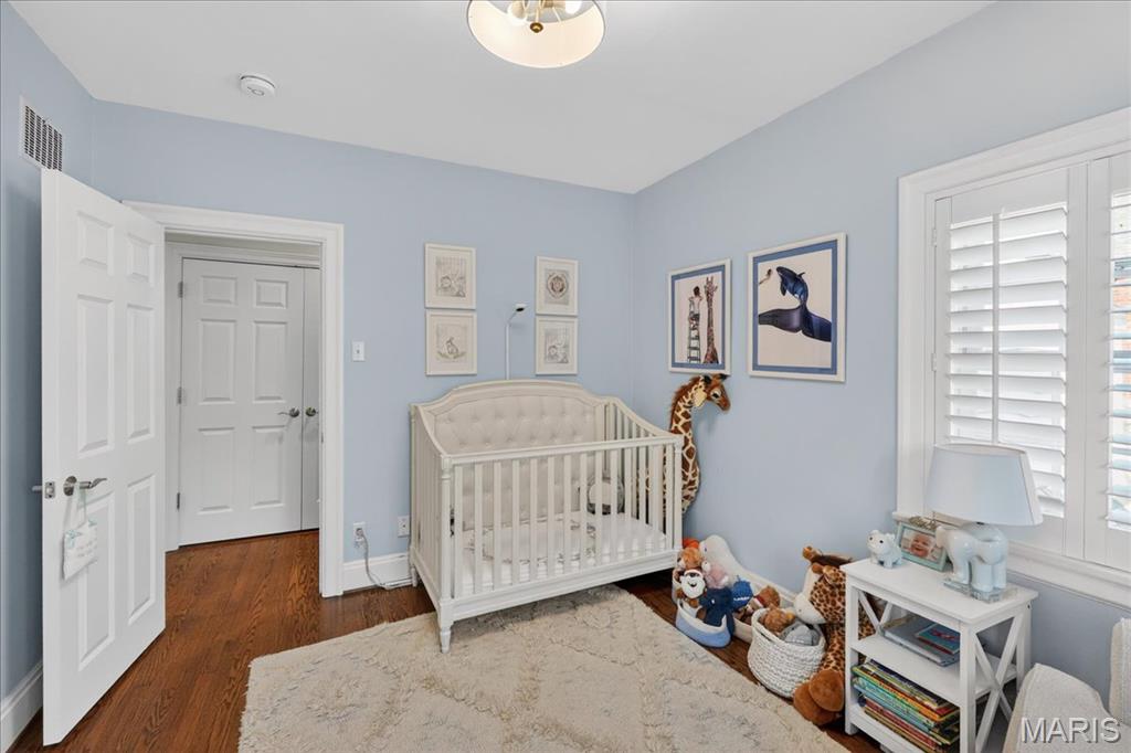 Davis Place - Residential