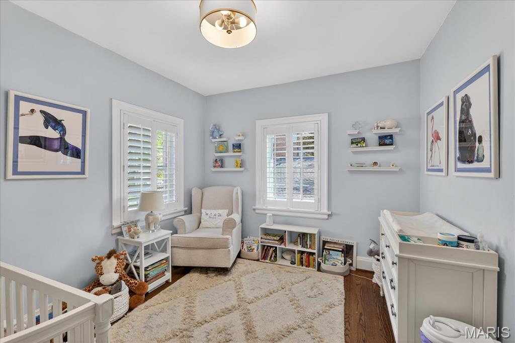 Davis Place - Residential