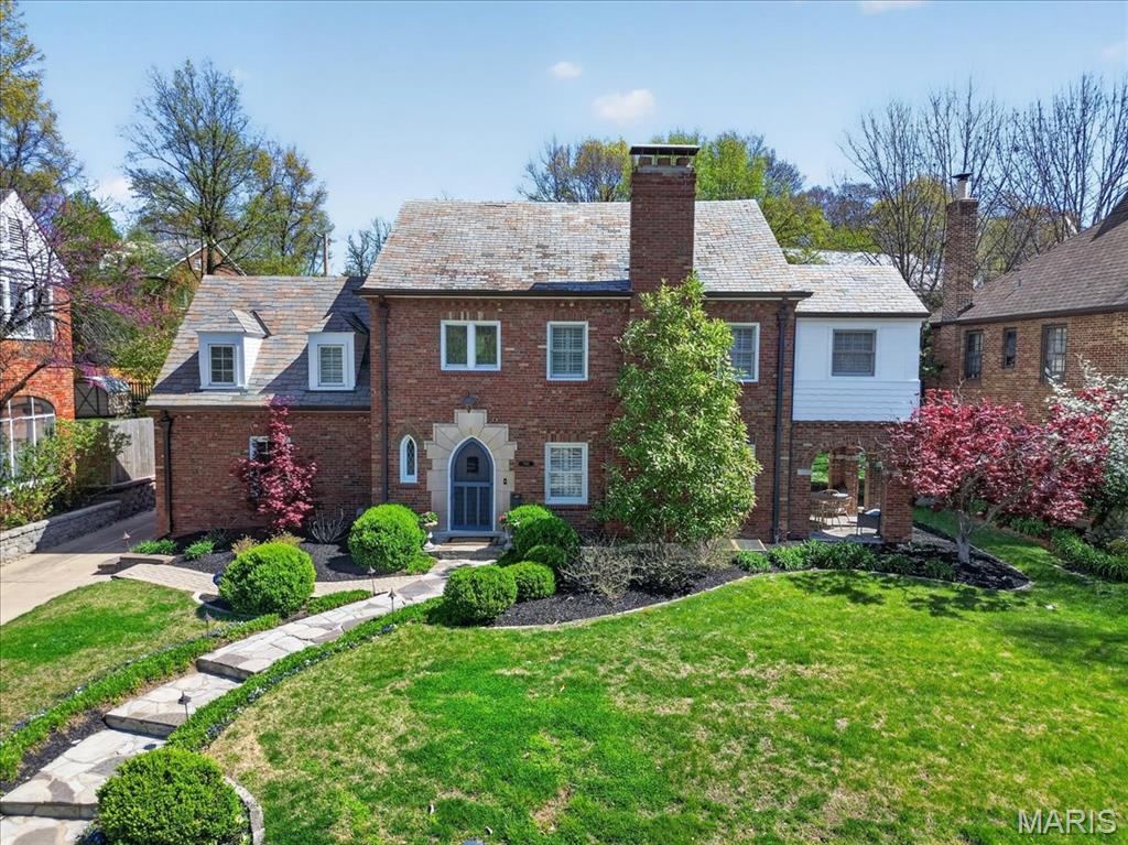 Davis Place - Residential