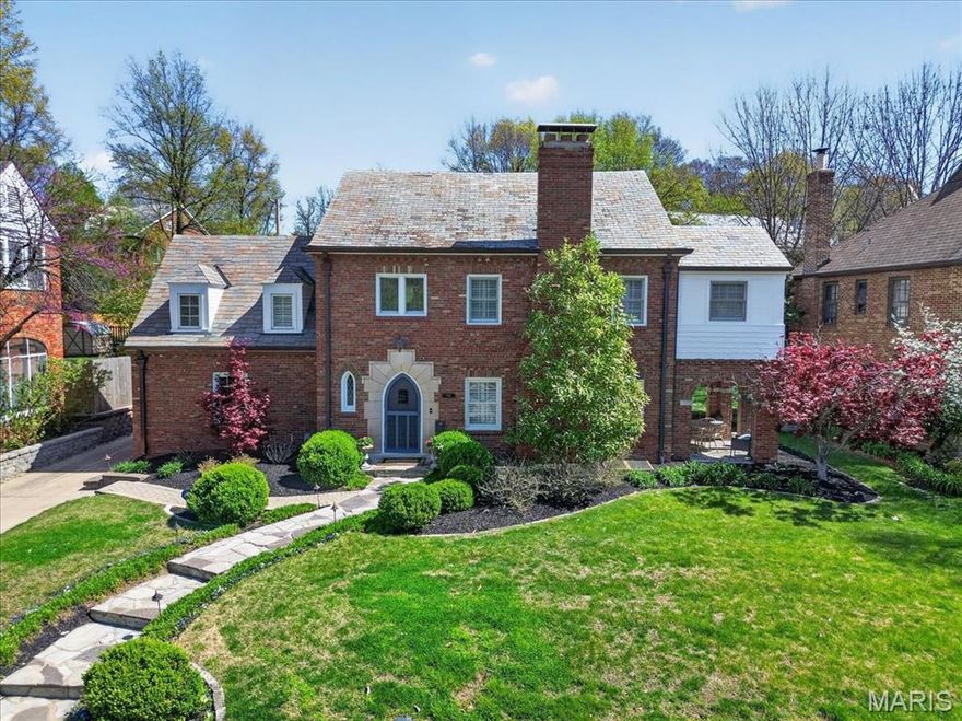 Beautifully updated 4-bedroom, 3.5-bath home in a highly sought-after Clayton neighborhood, just moments from Meramec Elementary. This inviting home features a wonderful floor plan with gracious living spaces. Numerous updates throughout provide modern comfort and style, while maintaining timeless appeal. The beautifully updated kitchen, featuring Sub-Zero, Thermador, and Bosch appliances, opens seamlessly to the formal dining room-currently enjoyed as a casual dining space and playroom. The original attached garage has been thoughtfully transformed into a fantastic family room with custom built-ins, bar sink, wine refrigerator, and additional beverage fridge-perfect for entertaining. The refinished lower level offers exceptional flexibility with space for a rec room, office or guest bedroom, complemented by a large full bath, walk-in cedar closet, and extra storage. Upstairs, you’ll find 4 bedrooms and 2 full baths, including a spacious primary suite with a large walk-in closet and an ensuite bath featuring double sinks and a steam shower. A convenient second-floor full-size laundry area adds everyday ease. The lovely patio, level yard and two-car detached garage are extra bonuses. This move in ready home is a rare opportunity in an exceptional location- don't miss it!
Sellers’ updates include new copper gutters, new HVAC system with rearchitected ductwork, exterior painting and landscaping. Additionally, in the lower level, the sellers replaced the stairs, added bookshelves, a large cedar closet and new flooring plus Hydroseal and a sump pump. Showings bein Thursday April 16, 2026