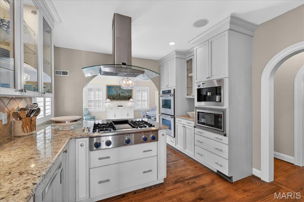 Davis Place - Residential